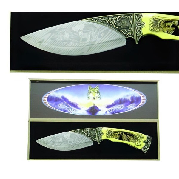 Majestic Wolf Design Stainless Steel Blade Knife