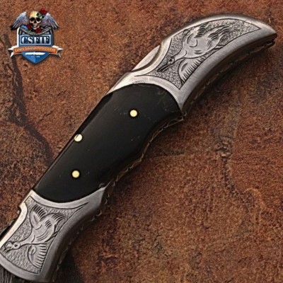 Eye Catching Folding Knife with Damascus Steel Blade and Horn Handle