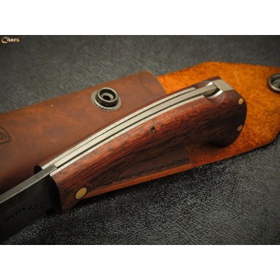 Classic Folding Knife with Wooden Handle