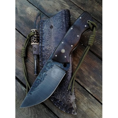 Handmade Hunting Knife with Leather Sheath - Durable & Stylish