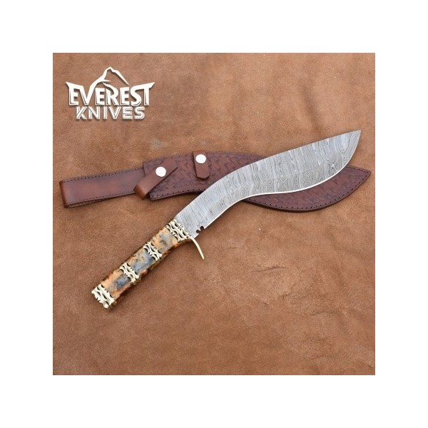 Exquisite Hand Forged Damascus Kukri Knife