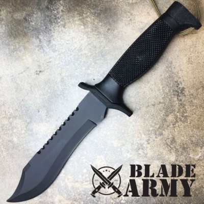 Stainless Steel Hunting Knife with Quick Deployment - Durable Blade