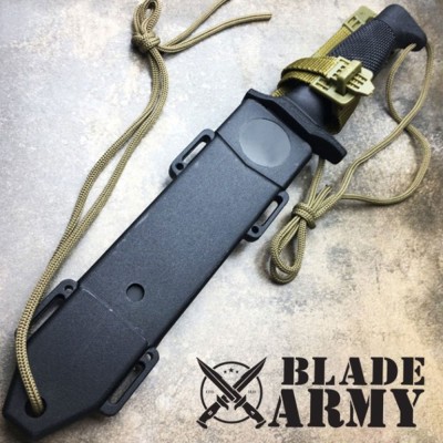 Stainless Steel Hunting Knife with Quick Deployment - Durable Blade