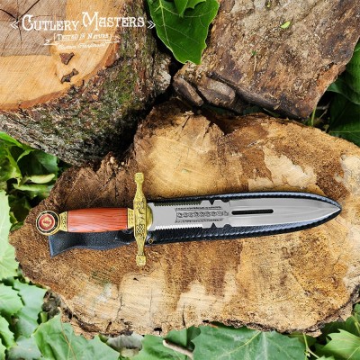 Eagle Crest Premium Adventure Blade | Durable Stainless Steel Tool