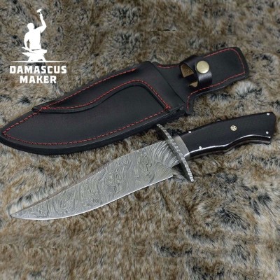 Handcrafted Damascus Hunting Knife with Sawblade Edge Handcrafted Damascus Hunting Knife with Sawblade Edge