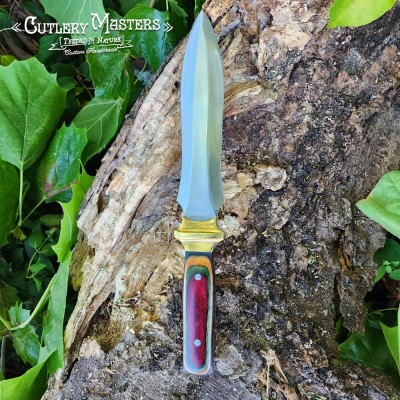 Spear Tip Premium Stainless Steel Outdoor Blade with Colorwood Handle