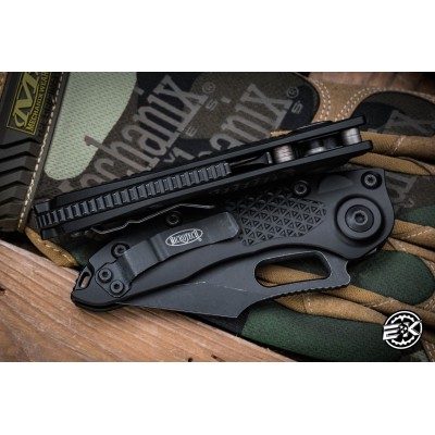 Microtech Stitch Automatic – Black Apocalyptic M390 Blade