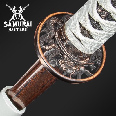 White Knight Black Damascus Sword – Hand-Forged Elegance