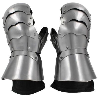 Clamshell Medieval Gauntlets – 16G Steel, Suede Gloves Included