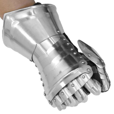 Medieval Gothic Gauntlets – 18G Steel Functional Gloves