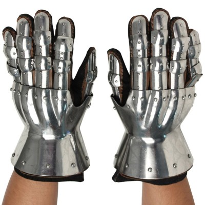 Crusader Hourglass Gauntlet Replicas – 16G Steel Medieval Armor