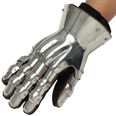 Crusader Hourglass Gauntlet Replicas – 16G Steel Medieval Armor