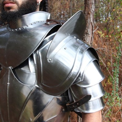 Royal Adversary 18G Pauldron Set – Steel Shoulder Armor