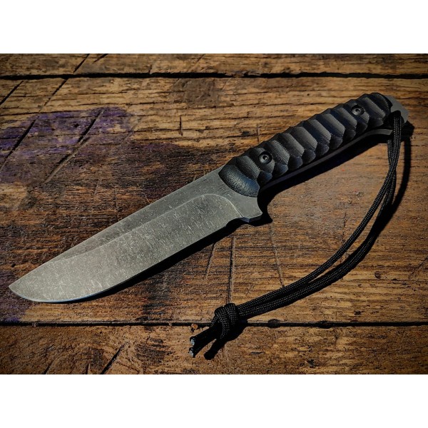 Premium Handmade Tactical Knife – Sleek & Durable