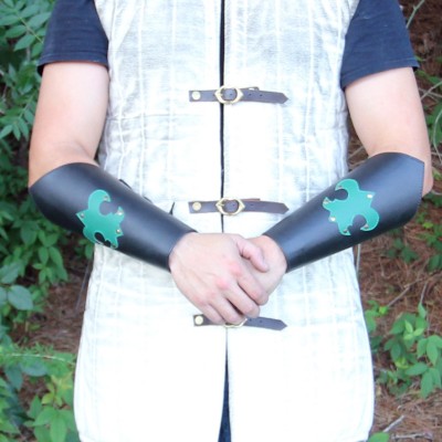 Medieval Leather Bracer Cuff Set – Green Fleur-de-lis LARP Armor