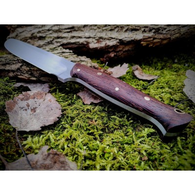 Handmade Bushcraft Knife – Sharp & Durable for Outdoors