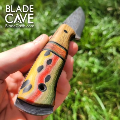 Handmade Bushcraft Knife – Red Dyed Maple & G-Carta Handle