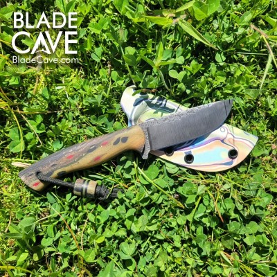 Handmade Bushcraft Knife with Kydex Sheath – Durable & Stylish