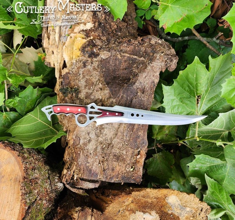 Nighthawk Adventure Blade