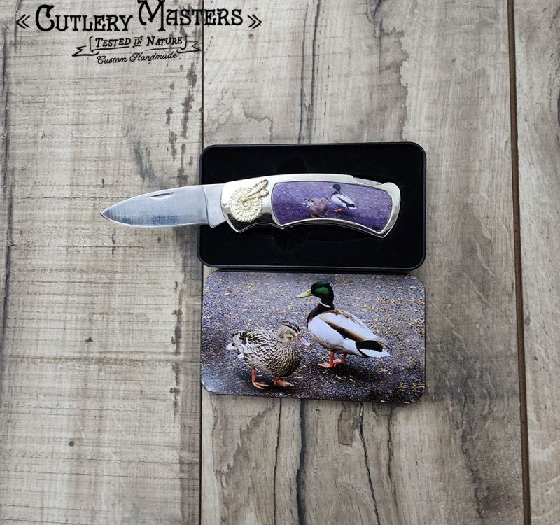 2 Wandering Ducks Collectible Knife